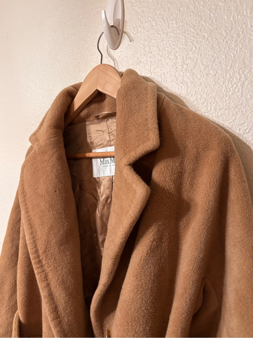 Vintage MaxMara Double Breasted Camel Belted Coat Size 2 - Picture 4 of 6